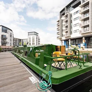 - Houseboats EDI